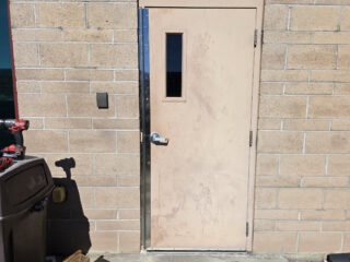 Interlocking Outswing Latch Protector, 2-3/4" Width, 1/2" Throat